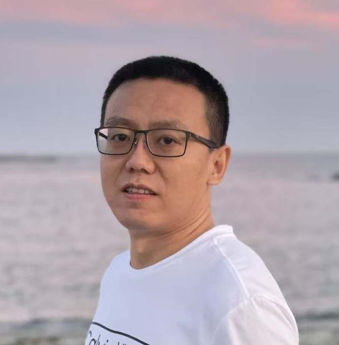 Portrait of Dr. Xiucheng Yang.